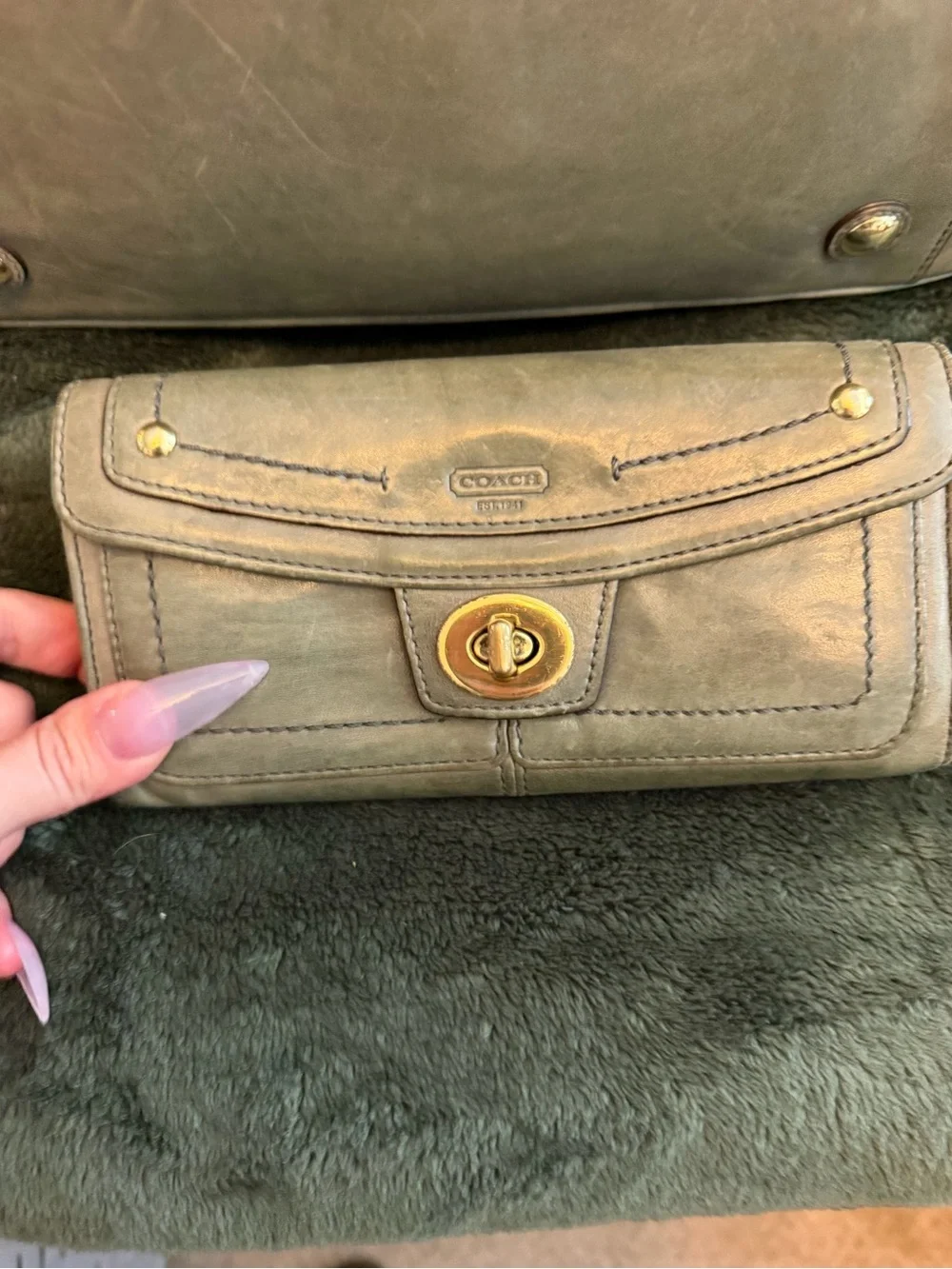 Coach Hamptons Lindsay Satchel style No. 12475 and walllet